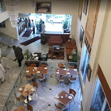 Embassy Inn, Karachi Extérieur photo