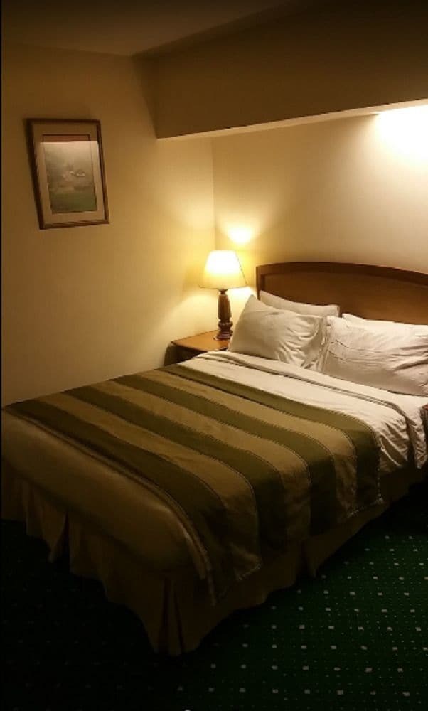 Embassy Inn, Karachi Extérieur photo